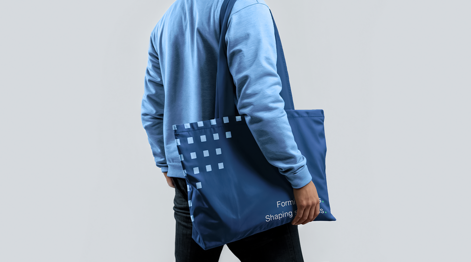 Mann mit eine Tasche